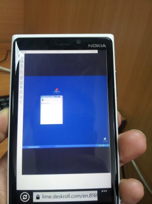 Nokia Lumia with WP8 and Deskroll.jpg