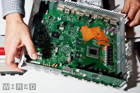 20130514-XBOX-ONE-TEARDOWN-015 copy.jpg