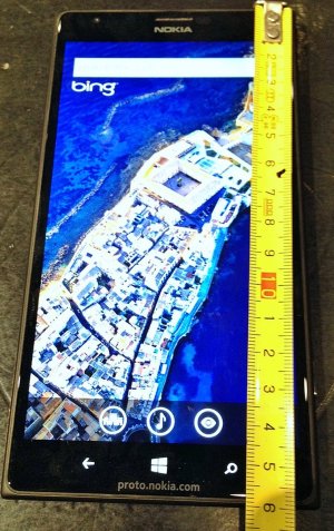 lumia1520leak2_1020_verge_super_wide.jpg