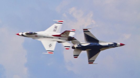 Opposing Knife Edge.jpg