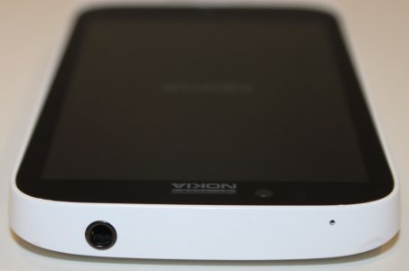 Headphone jack.jpg Headphone jack.jpg