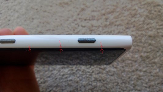 lumia screen gap.jpg