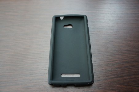 Incipio DualPro 01.jpg