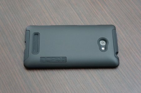Incipio DualPro 09.jpg
