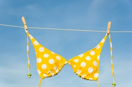 yellow-polka-dot-bikini.jpg