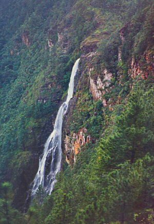 1000_ft_falls_Belize_by_naptu.jpg