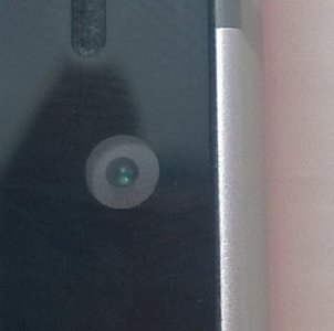 Lumia 930 front camera.jpg