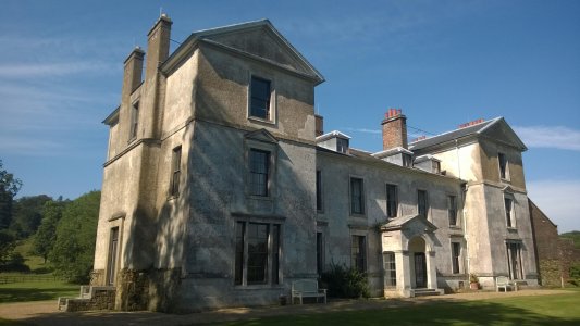 Manor House1.jpg Manor House1.jpg