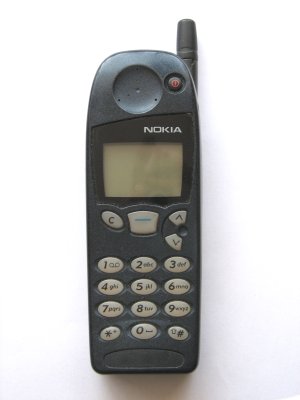old-cell-phone.jpg