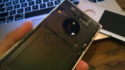 WPDang_Lumia-830-7.jpg