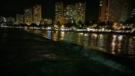 WP_20140928_19_14_20_Waikiki.jpg