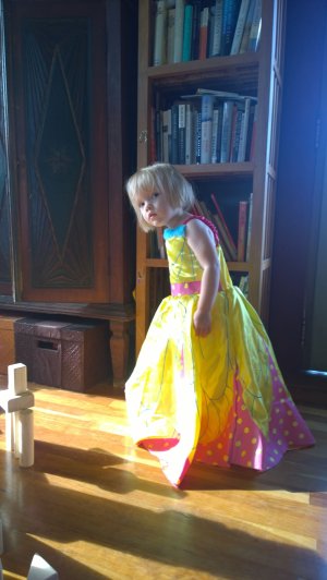 ivy at valentina's.jpg