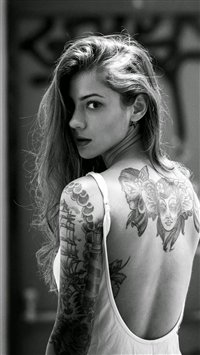 Beautiful-Girl-Tattooed-Back-iphone-6-wallpaper-ilikewallpaper_com_200.jpg