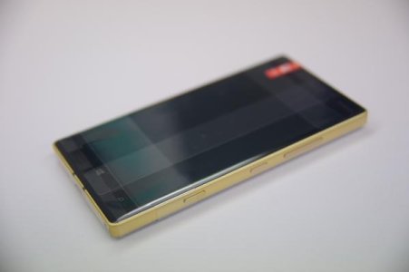 B9HDX--CIAIqhpn.jpg