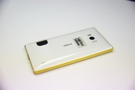 B9HDX-LCIAA63Me.jpg