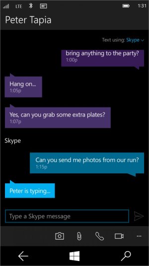 w10_phone_skype_9x16_en-us.jpg