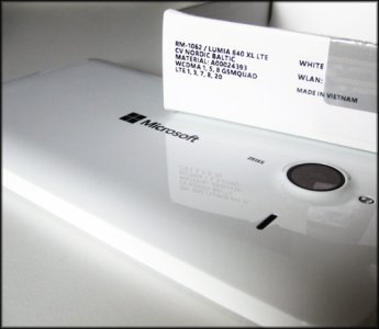 glossy640xl.jpg