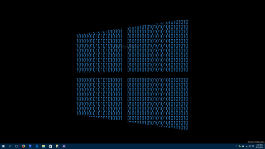 Windows 10 Insider-Inspired Desktop.PNG