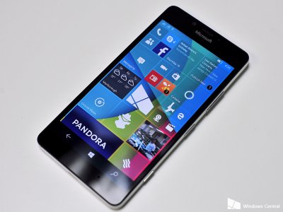 Lumia-950-hero-review-front.jpg