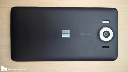Lumia_950.jpg