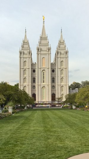 08 Approach the Temple.jpg