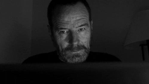Bryan-Cranston-laptop.jpg