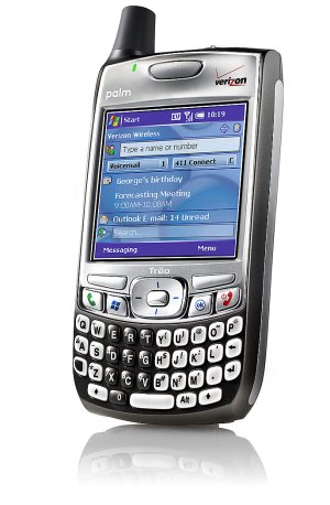Palm_Treo-700L-hi_jpg.jpg