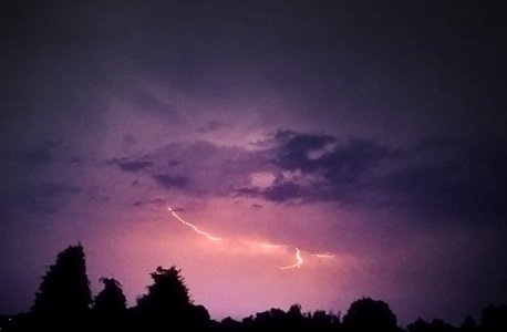 Lightning.jpg